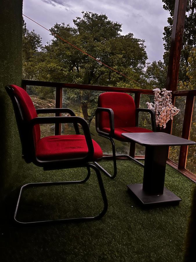Lands End Resort Anantnag Экстерьер фото