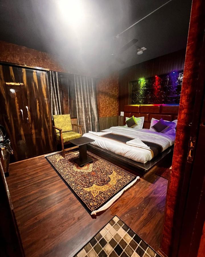 Lands End Resort Anantnag Экстерьер фото